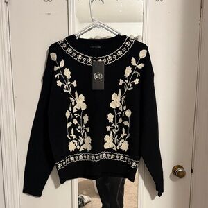 Cashmere Floral Black and White Sweater